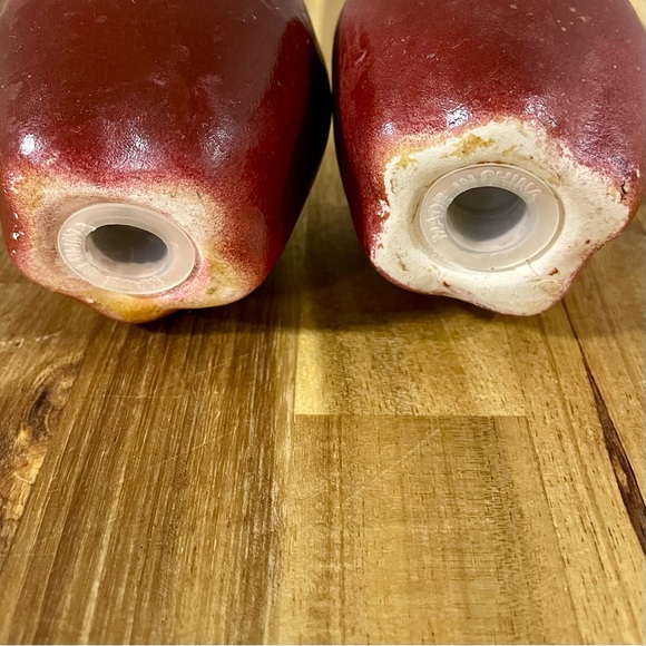 Vintage Apple Ceramic Salt and Pepper Shakers Dark Red - Picture 4 of 10